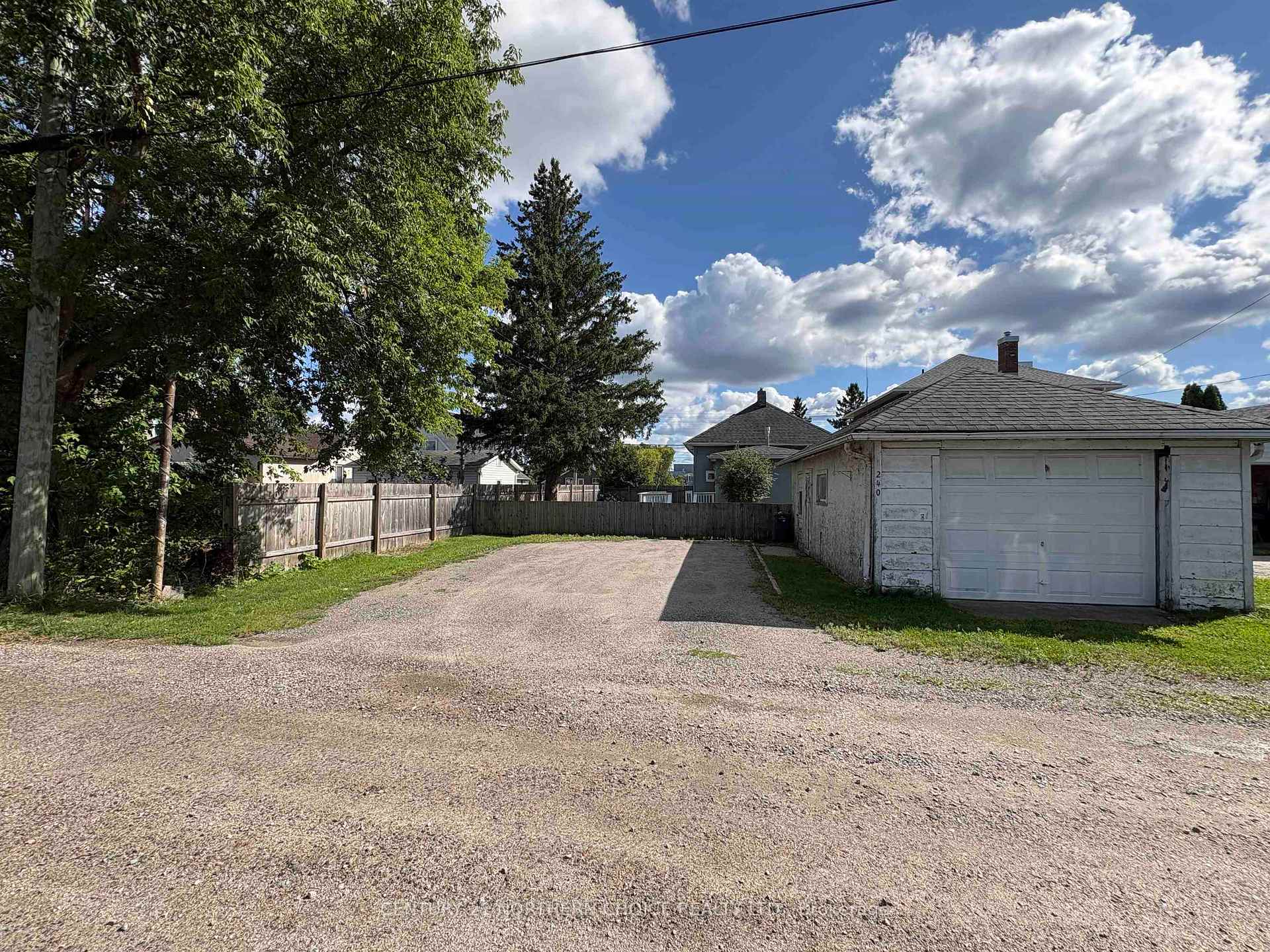 Photo 33 of 240 Third Street W, Fort Frances, TB-401 — HOMEH