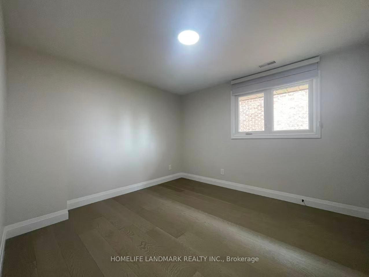 Photo 15 of Unit Unit 1, 17 Rosemeade Avenue, Etobicoke, Stonegate-Queensway — HOMEH
