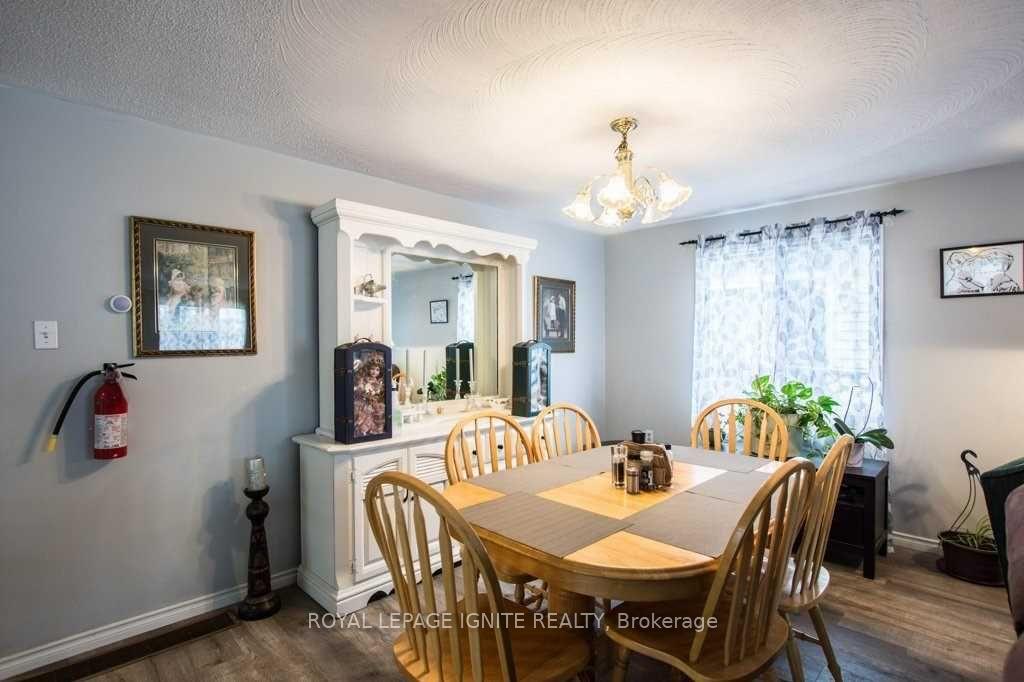 Photo 4 of Unit Room# 1U, 170 Hickling Trail, Barrie, Grove East — HOMEH