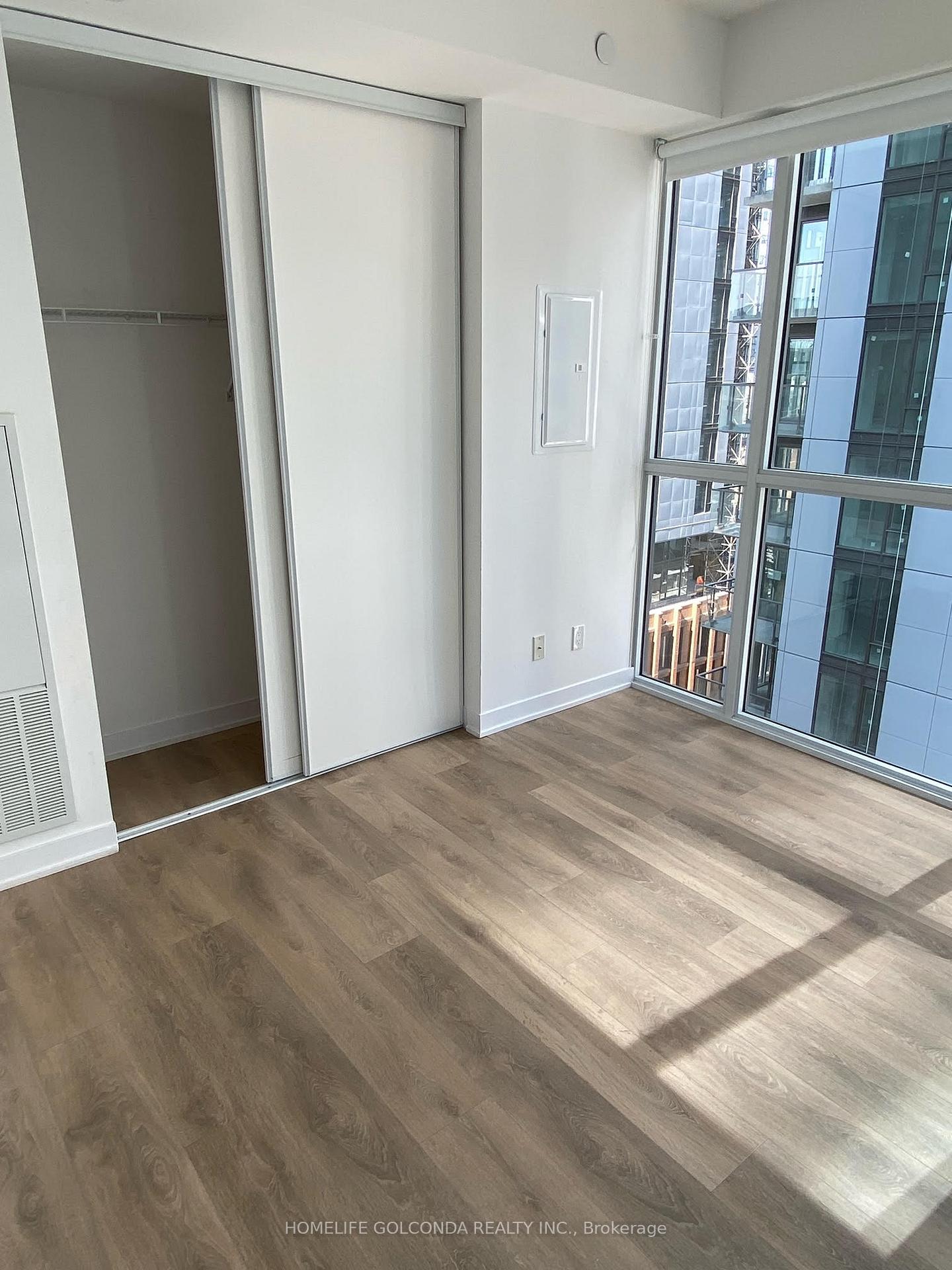 Photo 10 of Unit 1813, 87 Peter Street, Toronto, Waterfront Communities — HOMEH