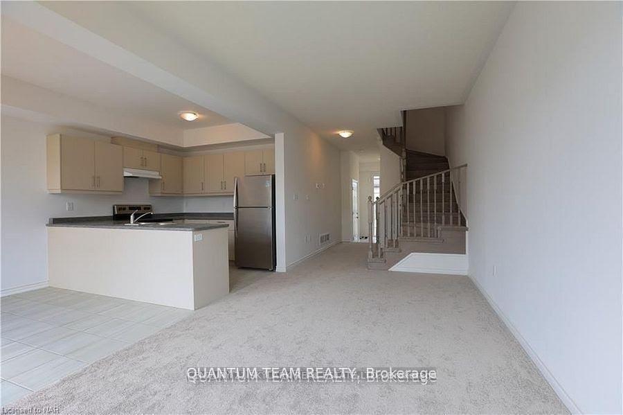 Photo 5 of Unit 37, 7403 Sandy Ridge Common, Niagara Falls, Oldfield — HOMEH