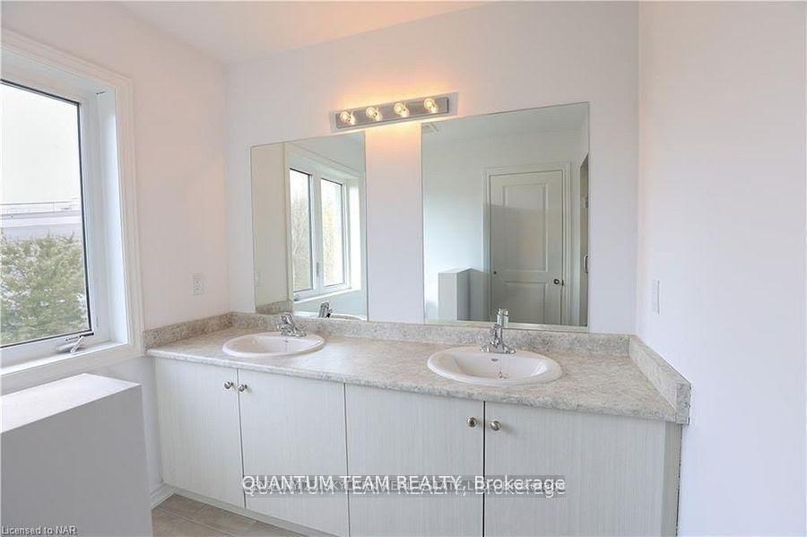 Photo 20 of Unit 37, 7403 Sandy Ridge Common, Niagara Falls, Oldfield — HOMEH