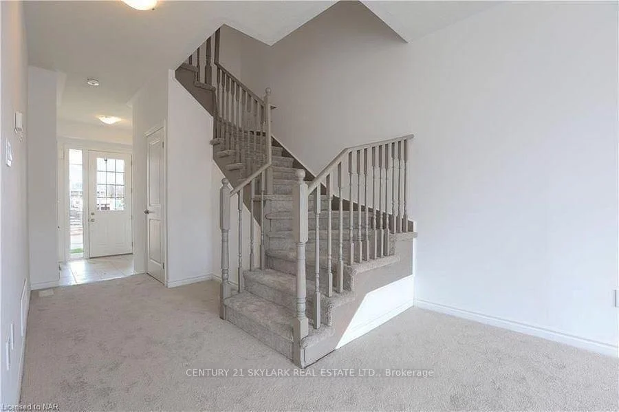 Photo 4 of Unit 37, 7403 Sandy Ridge Common, Niagara Falls, Oldfield — HOMEH