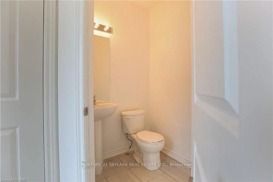 Photo 17 of Unit 37, 7403 Sandy Ridge Common, Niagara Falls, Oldfield — HOMEH