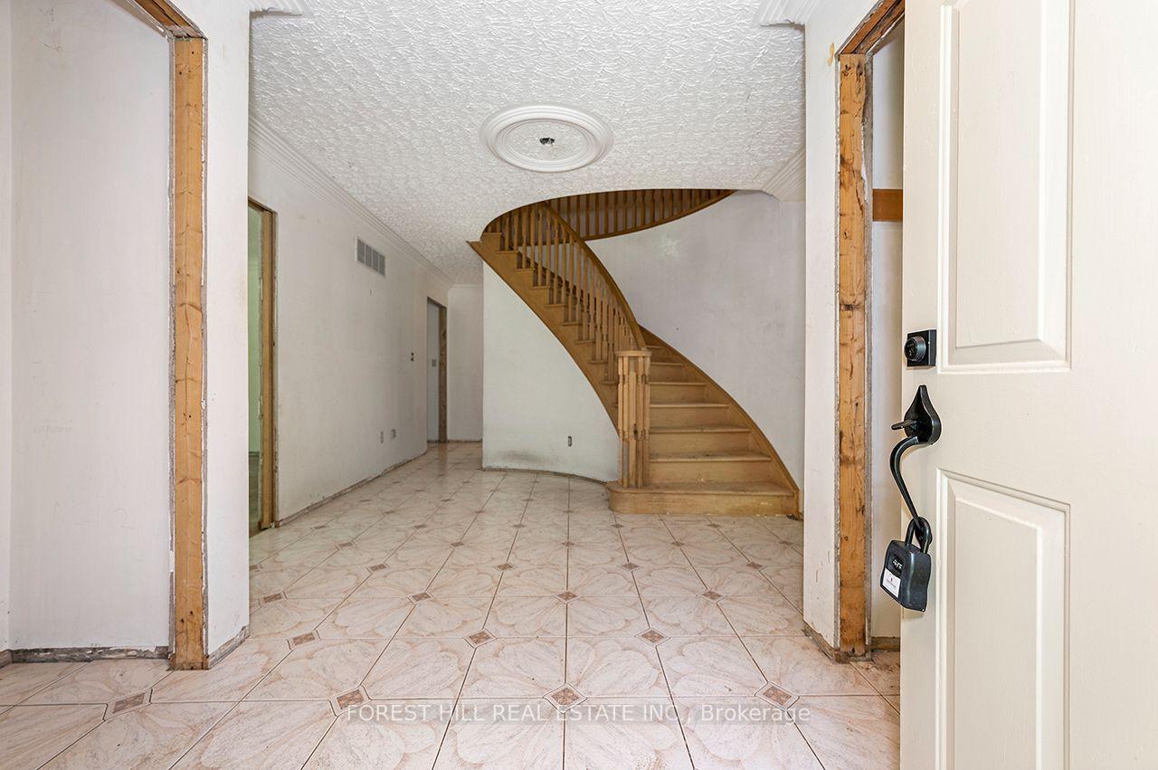 Photo 7 of 8300 Macarthur Drive, Milton, Rural Milton West — HOMEH