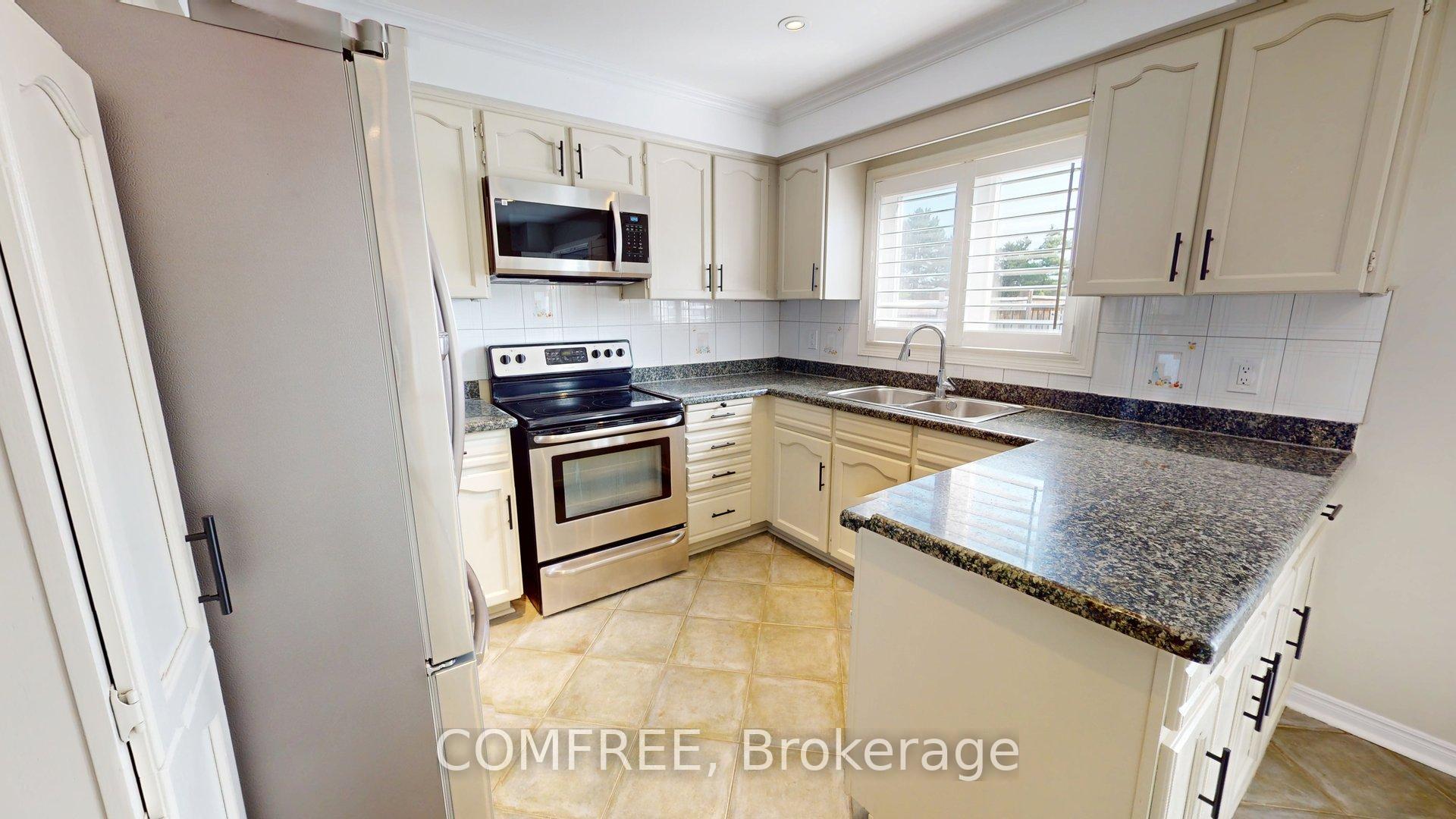 Photo 11 of 51 Venetian Crescent, Vaughan, East Woodbridge — HOMEH