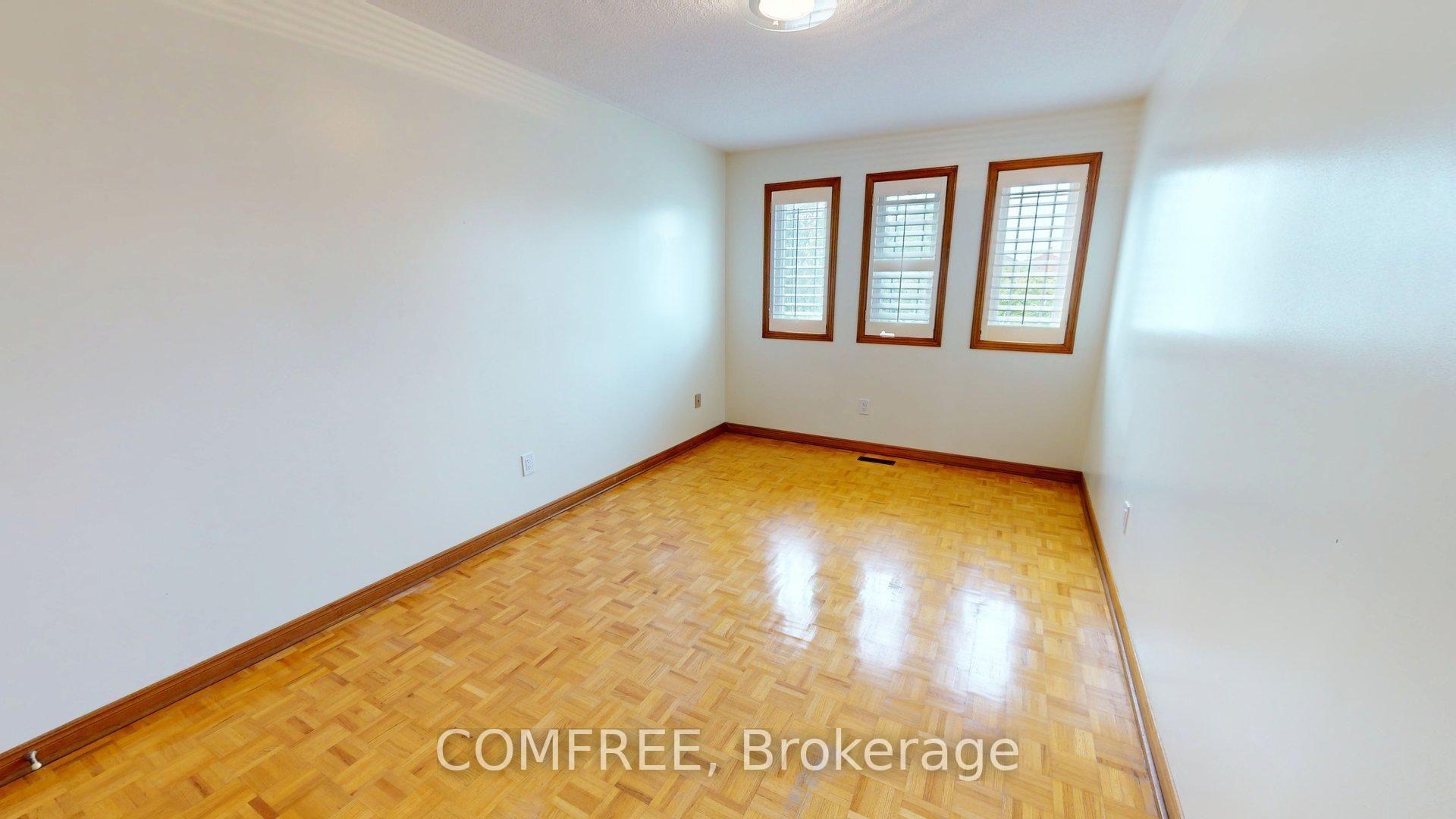 Photo 19 of 51 Venetian Crescent, Vaughan, East Woodbridge — HOMEH