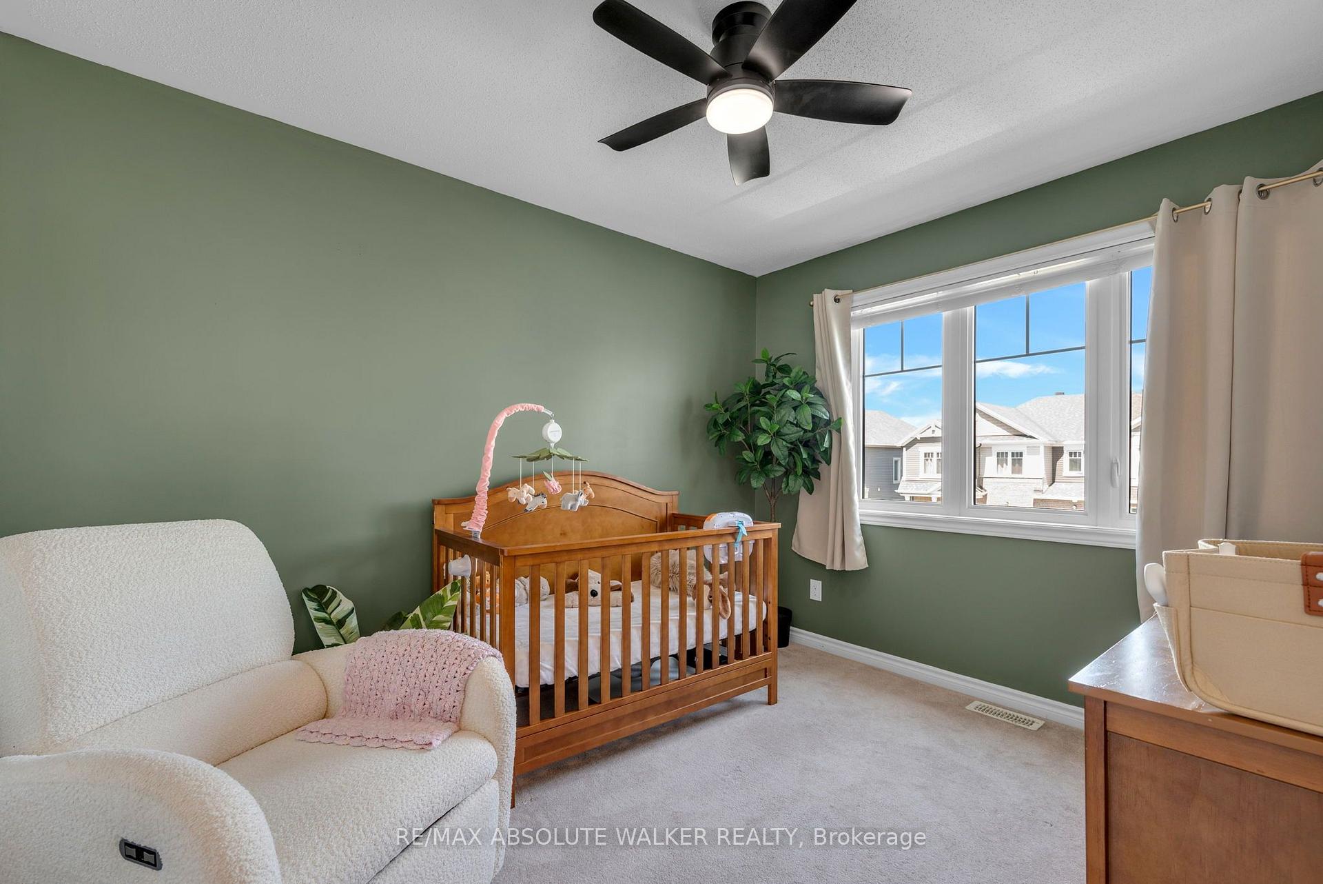 Photo 19 of 236 Willow Aster Circle, Ottawa, Avalon West — HOMEH