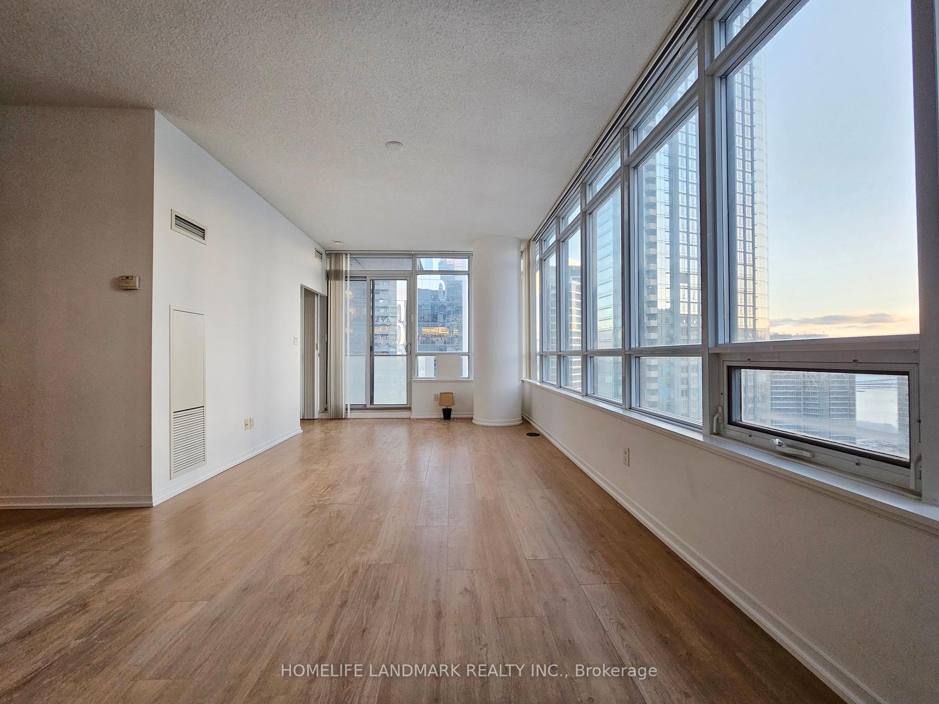 Photo 6 of Unit 2410, 55 Bremner Boulevard, Toronto, Waterfront Communities — HOMEH