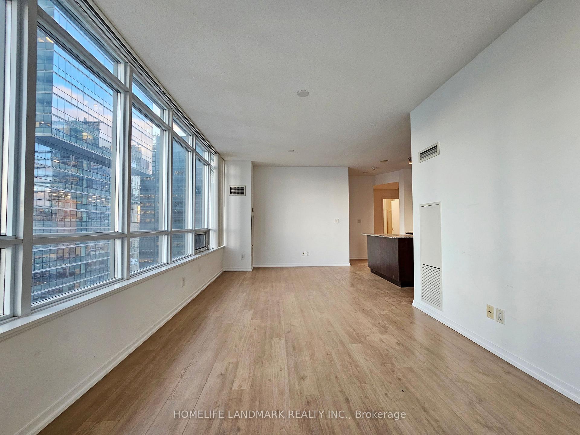 Photo 7 of Unit 2410, 55 Bremner Boulevard, Toronto, Waterfront Communities — HOMEH