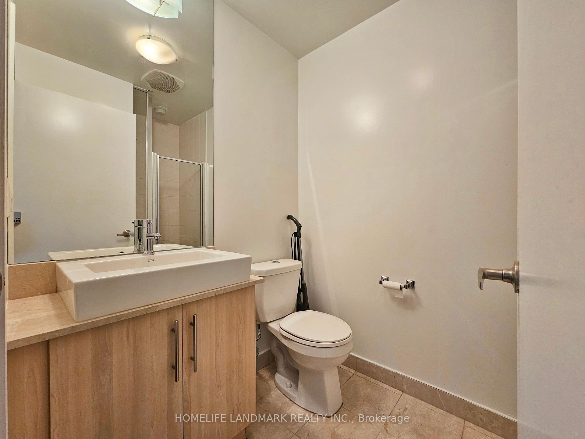 Photo 10 of Unit 2410, 55 Bremner Boulevard, Toronto, Waterfront Communities — HOMEH