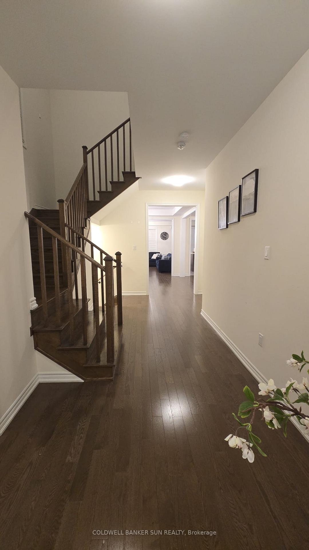Photo 15 of 36 Bavenden Crescent, Brampton, Credit Valley — HOMEH