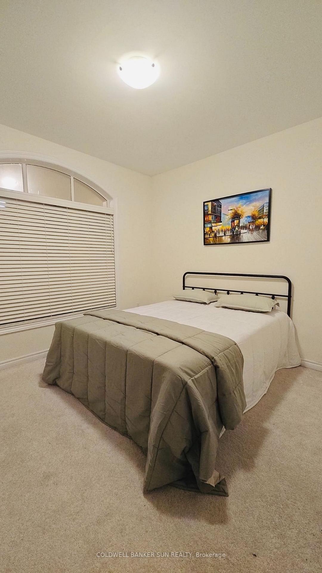 Photo 24 of 36 Bavenden Crescent, Brampton, Credit Valley — HOMEH
