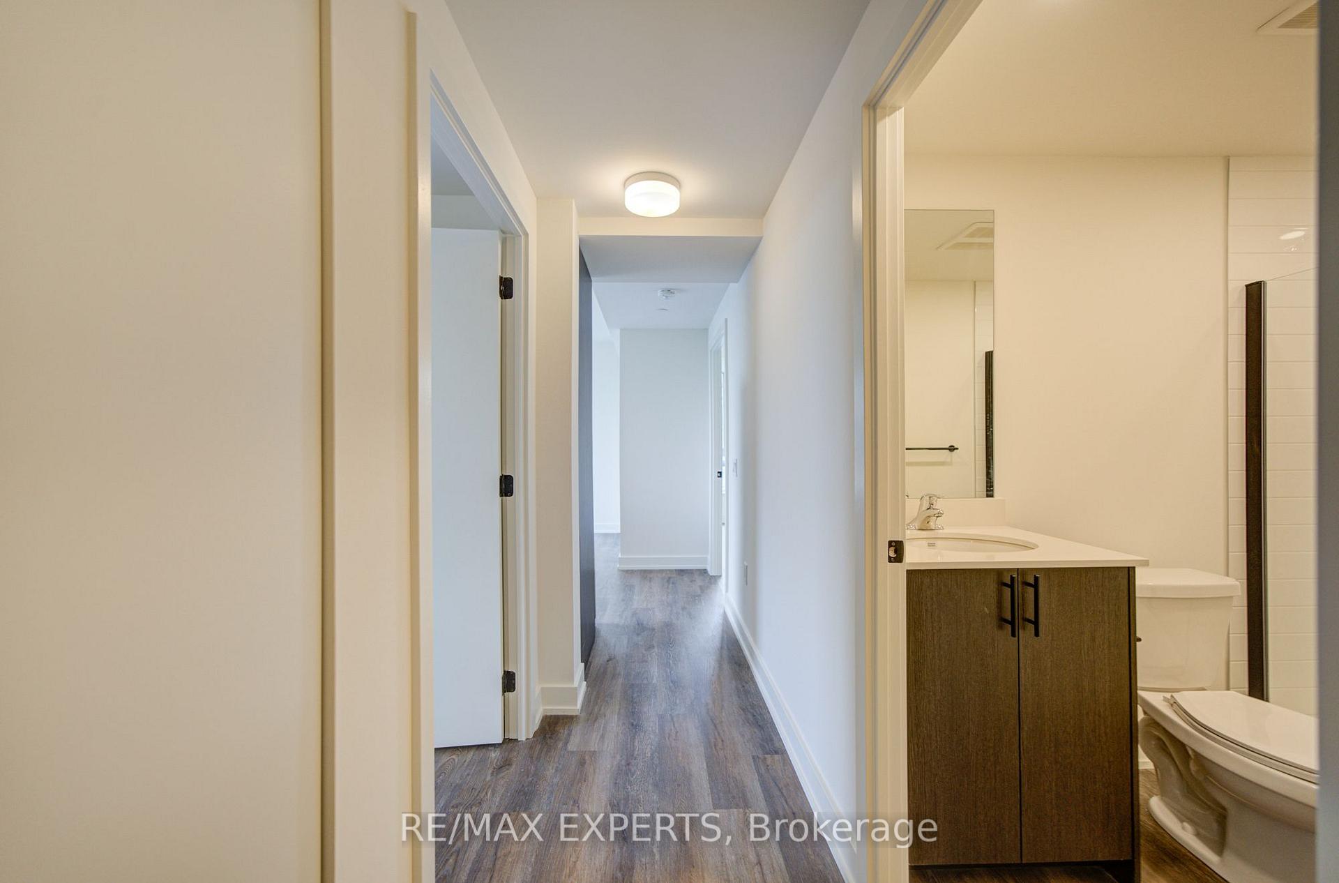 Photo 6 of Unit 507, 2475 Old Bronte Road, Oakville, Westmount — HOMEH