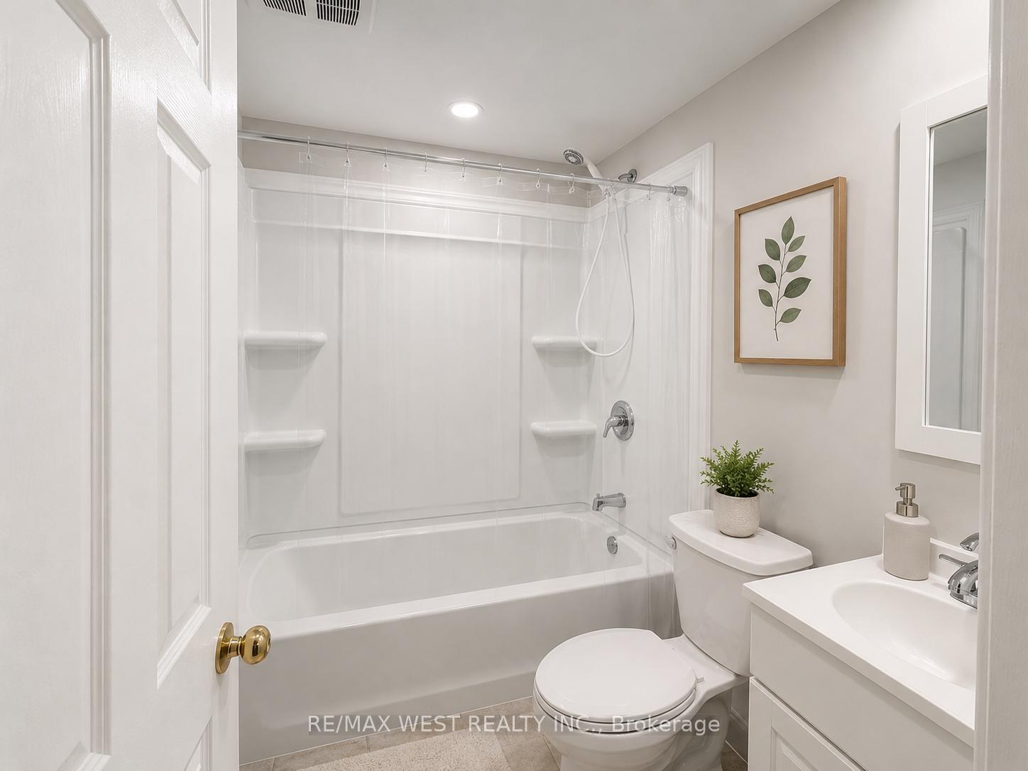 Photo 9 of Unit Lower, 1191 Simcoe Street S, Oshawa, Farewell — HOMEH