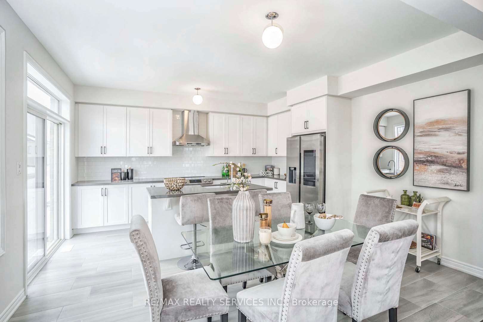 Photo 9 of 525 Red Elm Road, Shelburne — HOMEH