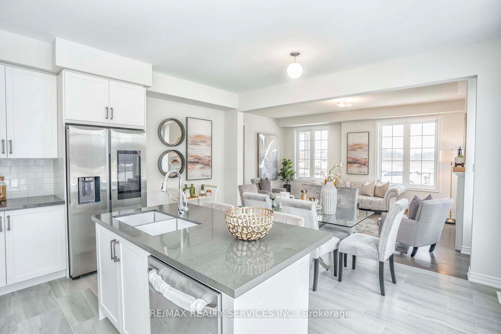 Photo 13 of 525 Red Elm Road, Shelburne — HOMEH