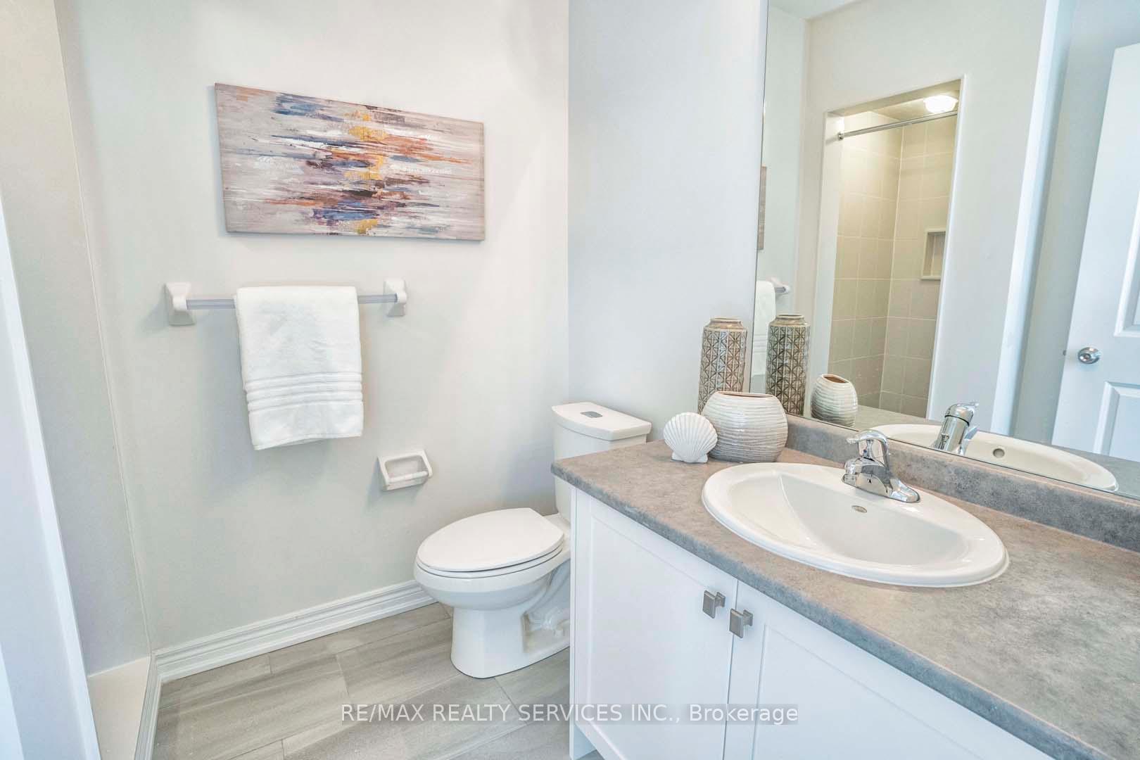 Photo 17 of 525 Red Elm Road, Shelburne — HOMEH