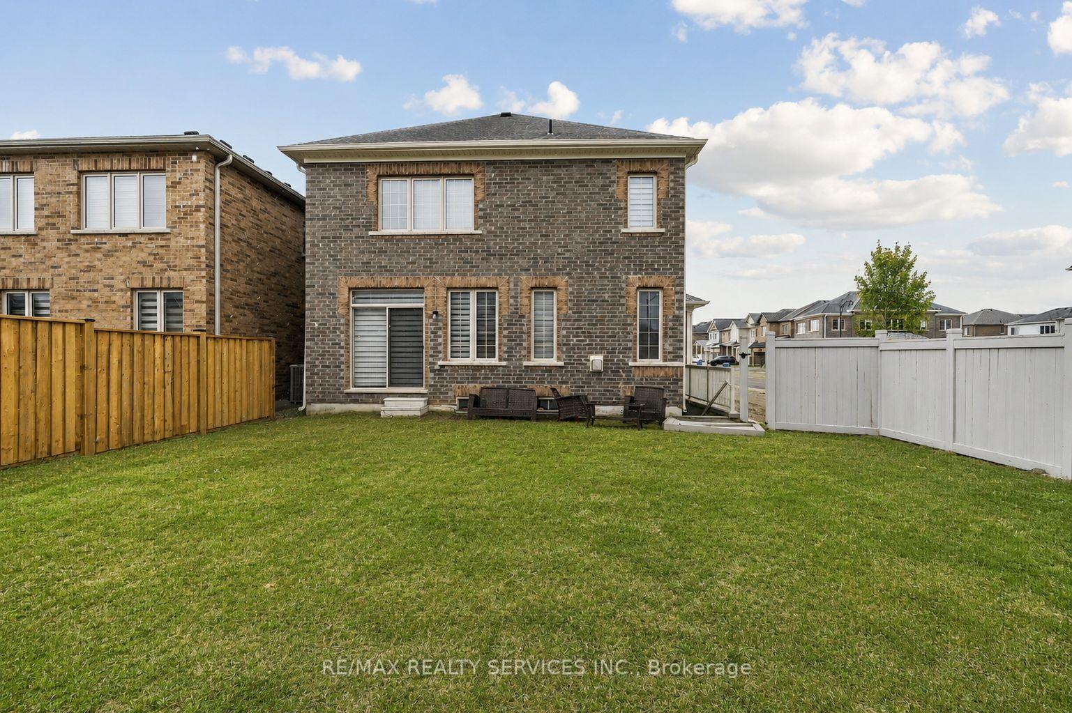 Photo 34 of 525 Red Elm Road, Shelburne — HOMEH