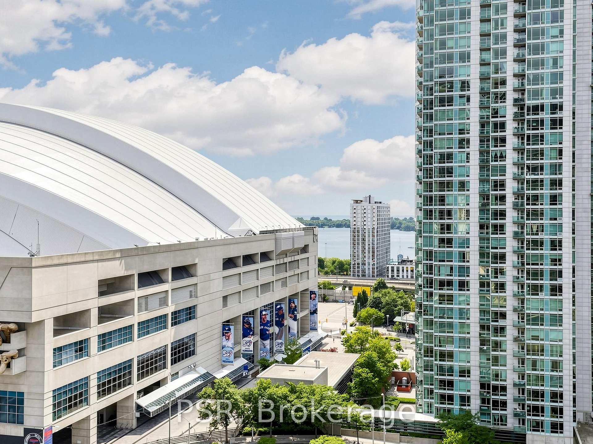 Photo 10 of Unit 2006, 373 Front Street W, Toronto, Waterfront Communities — HOMEH