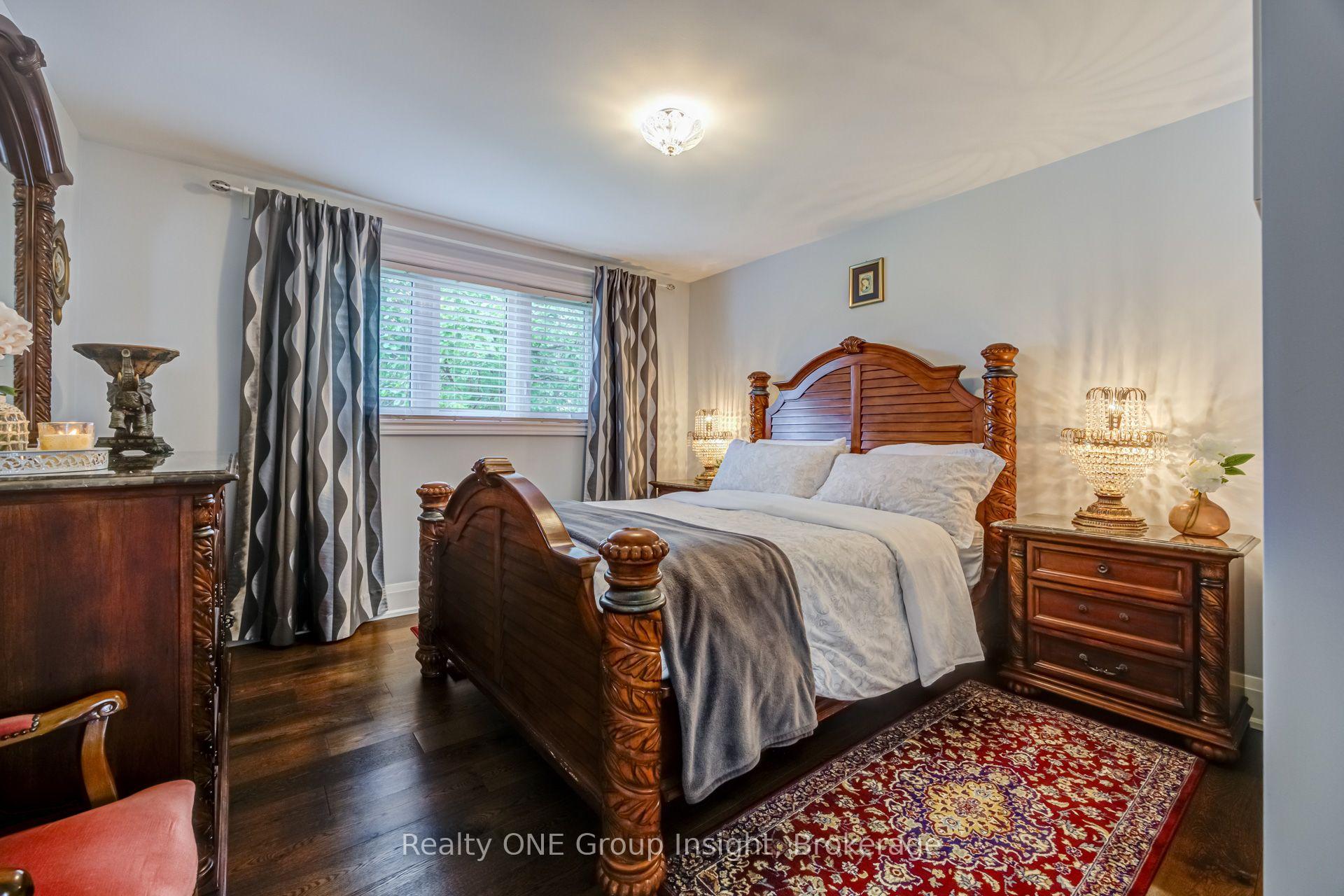 Photo 24 of 150 Avondale Boulevard, Brampton, Avondale — HOMEH