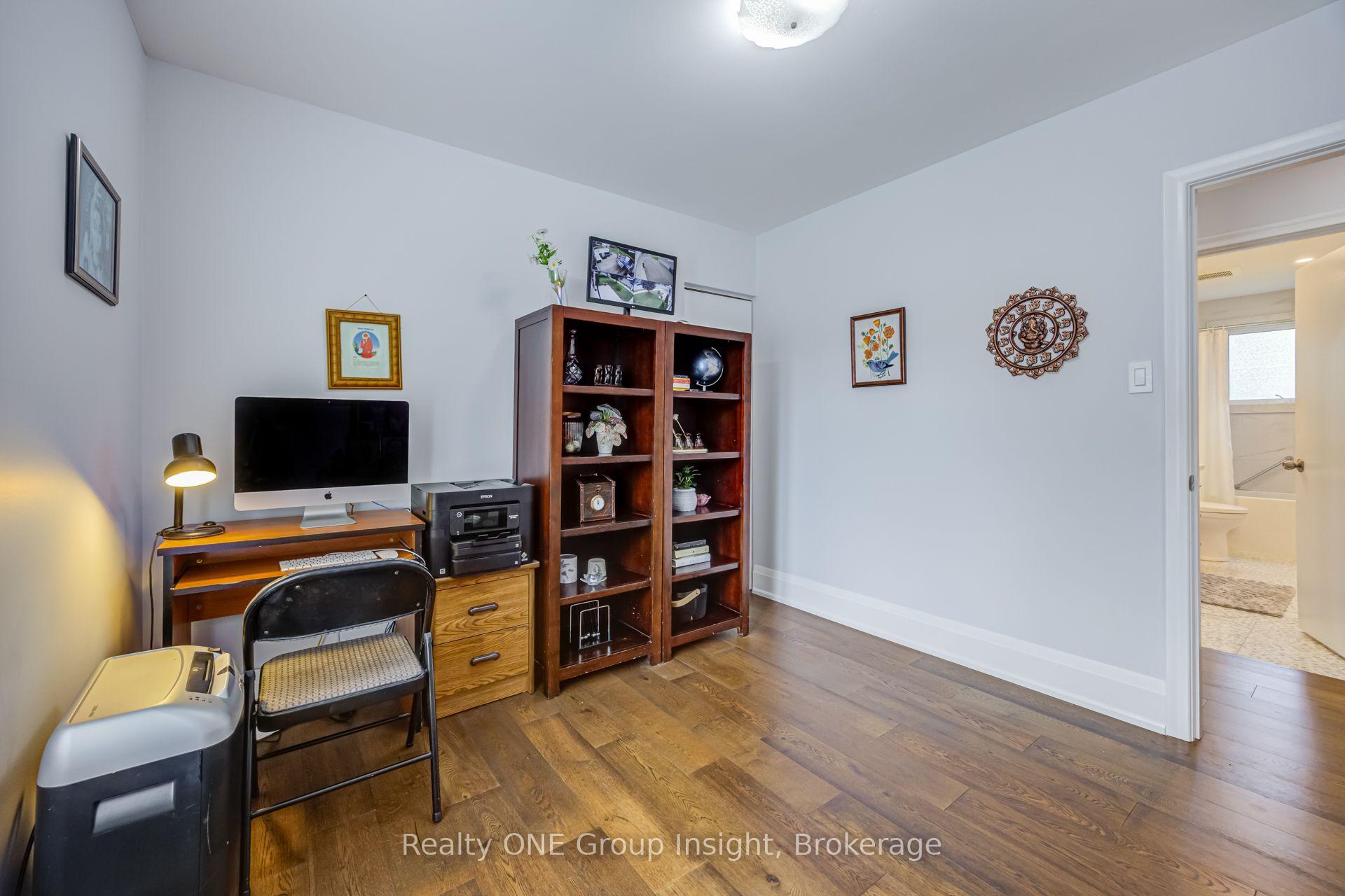 Photo 27 of 150 Avondale Boulevard, Brampton, Avondale — HOMEH
