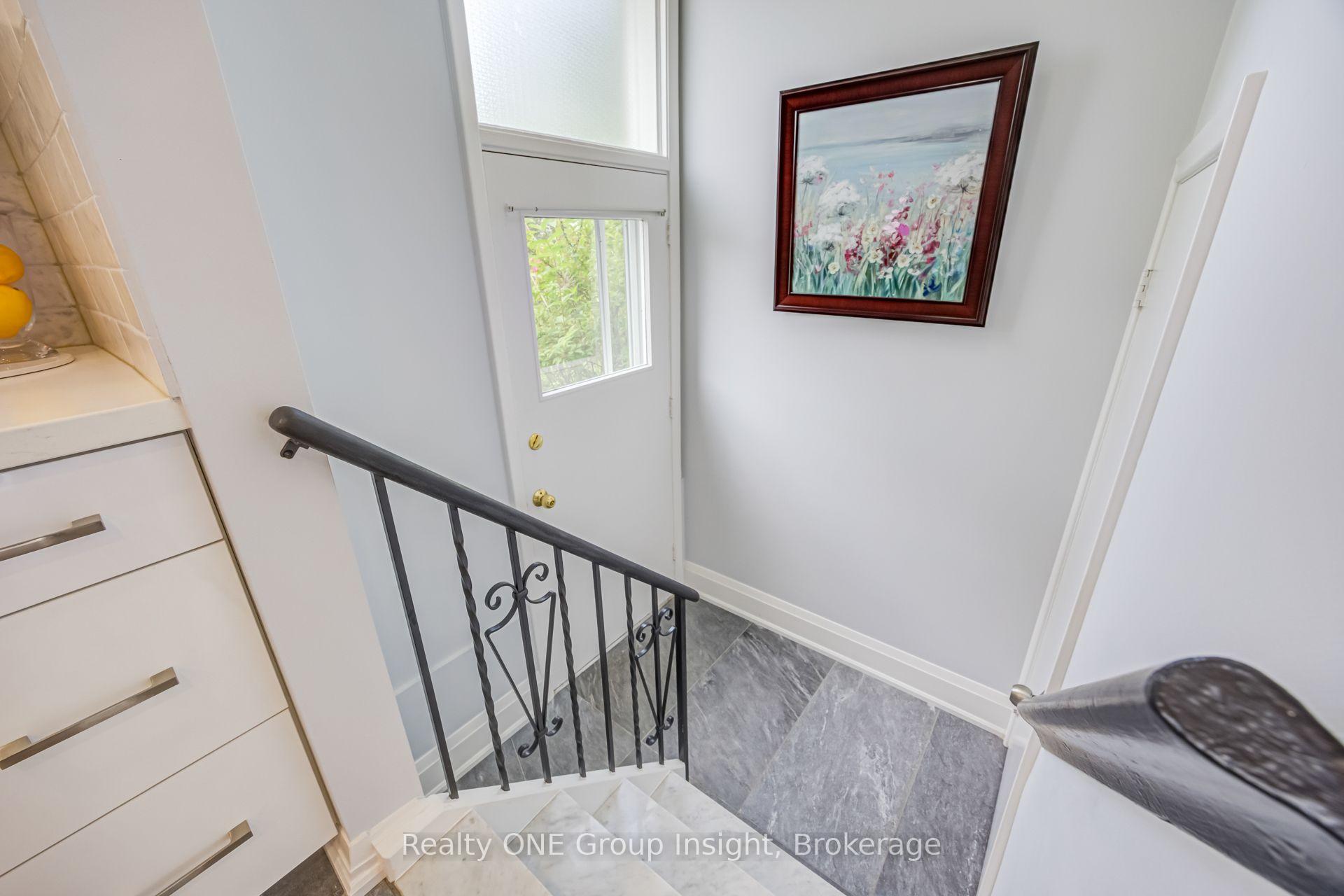 Photo 39 of 150 Avondale Boulevard, Brampton, Avondale — HOMEH
