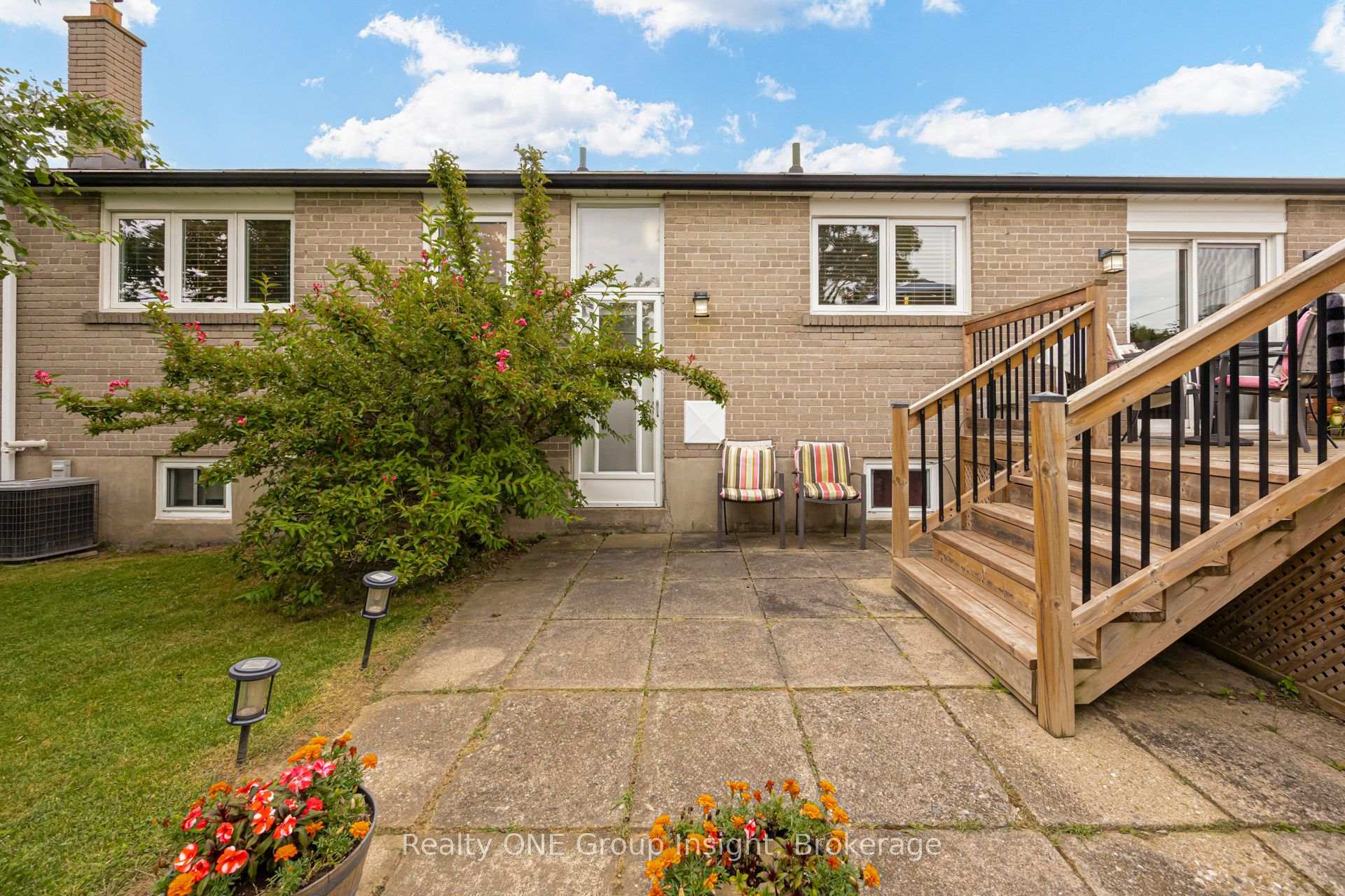 Photo 49 of 150 Avondale Boulevard, Brampton, Avondale — HOMEH