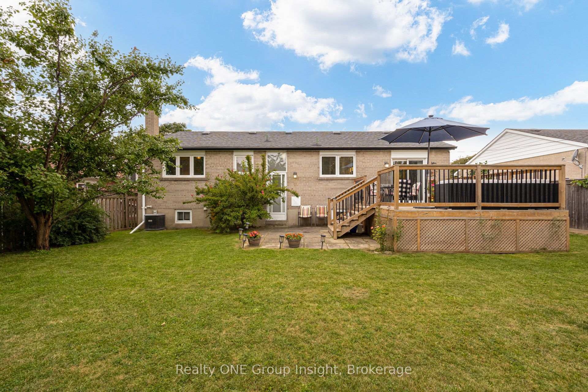 Photo 53 of 150 Avondale Boulevard, Brampton, Avondale — HOMEH