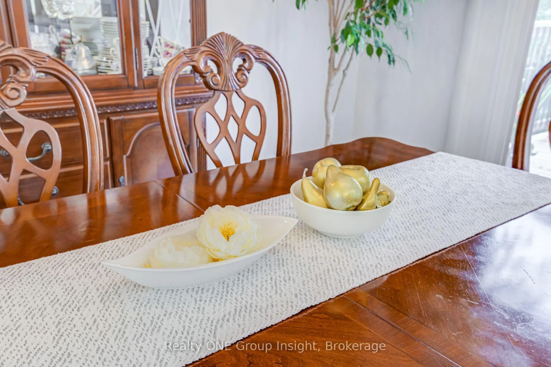 Photo 13 of 150 Avondale Boulevard, Brampton, Avondale — HOMEH