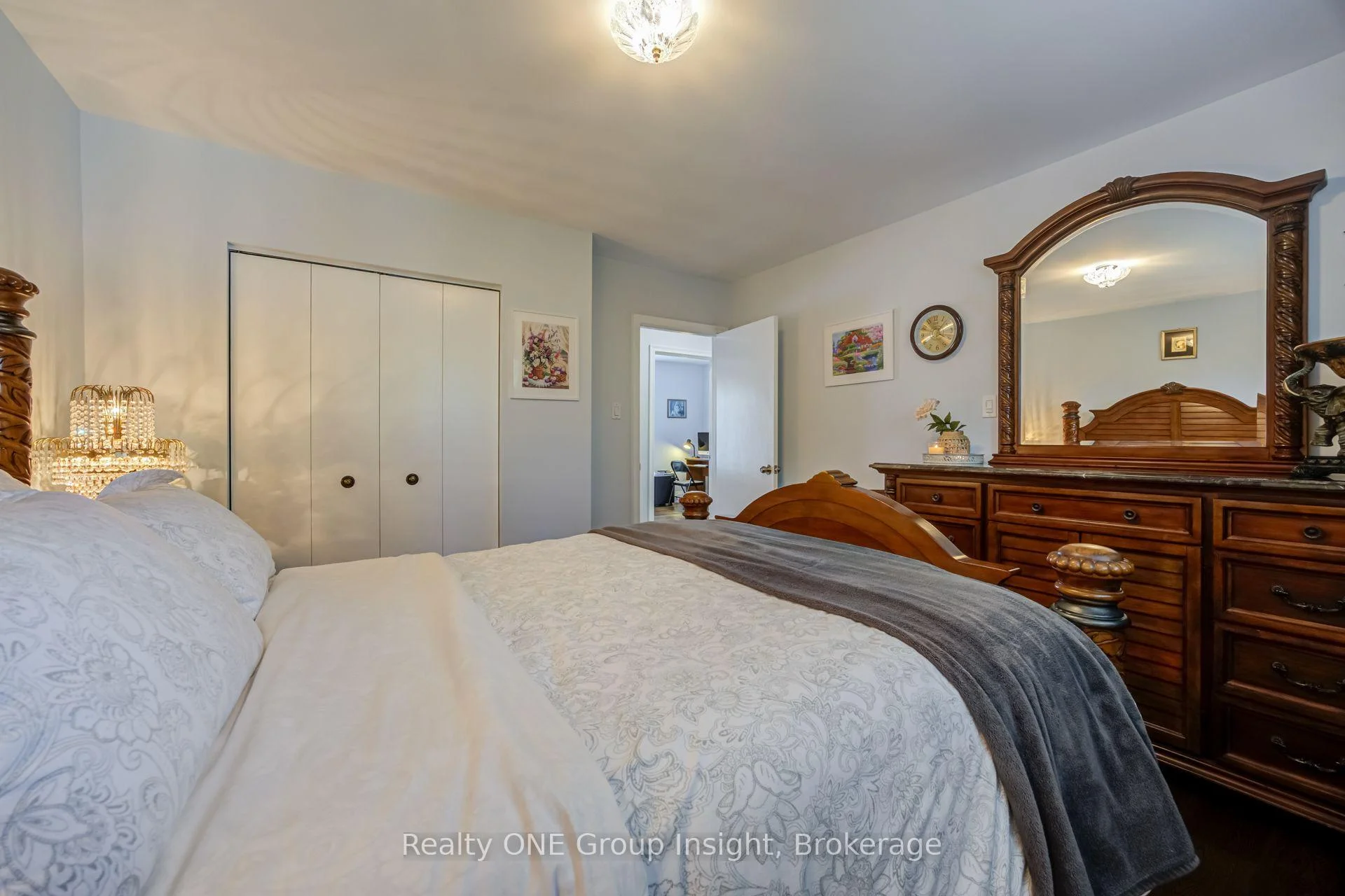 Photo 34 of 150 Avondale Boulevard, Brampton, Avondale — HOMEH