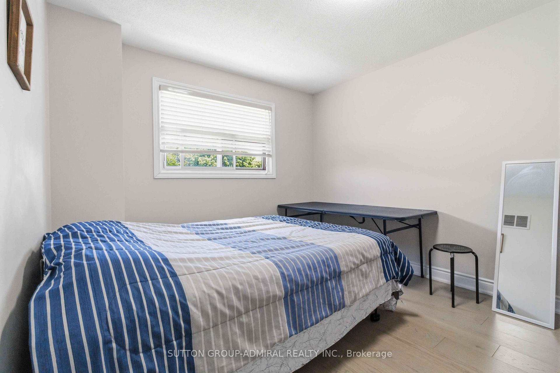 Photo 24 of Unit Main & Upper Flr, 87 Marita Place, Vaughan, Glen Shields — HOMEH