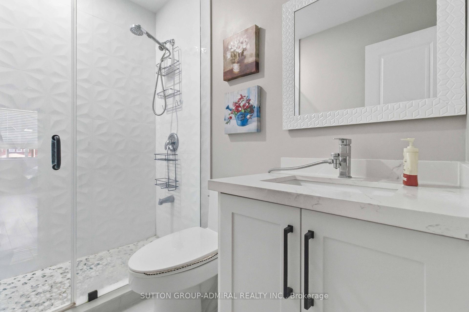 Photo 26 of Unit Main & Upper Flr, 87 Marita Place, Vaughan, Glen Shields — HOMEH
