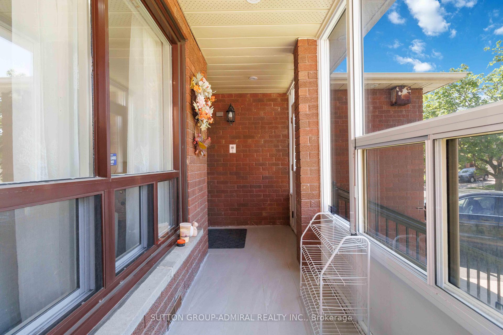Photo 27 of Unit Main & Upper Flr, 87 Marita Place, Vaughan, Glen Shields — HOMEH
