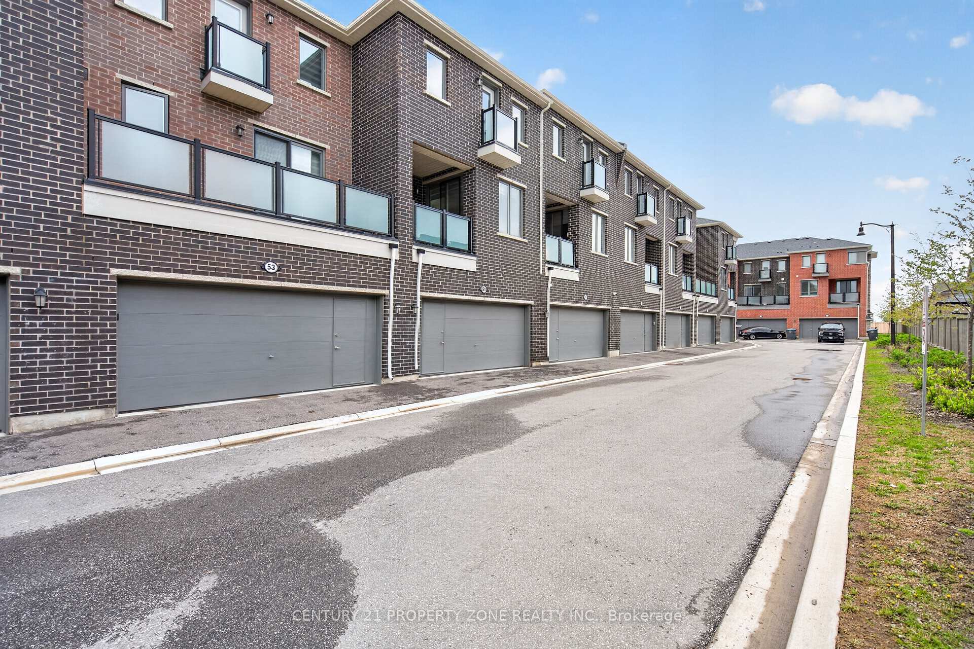 Photo 42 of Unit 42, 51 Summer Wind Lane, Brampton, Northwest Brampton — HOMEH
