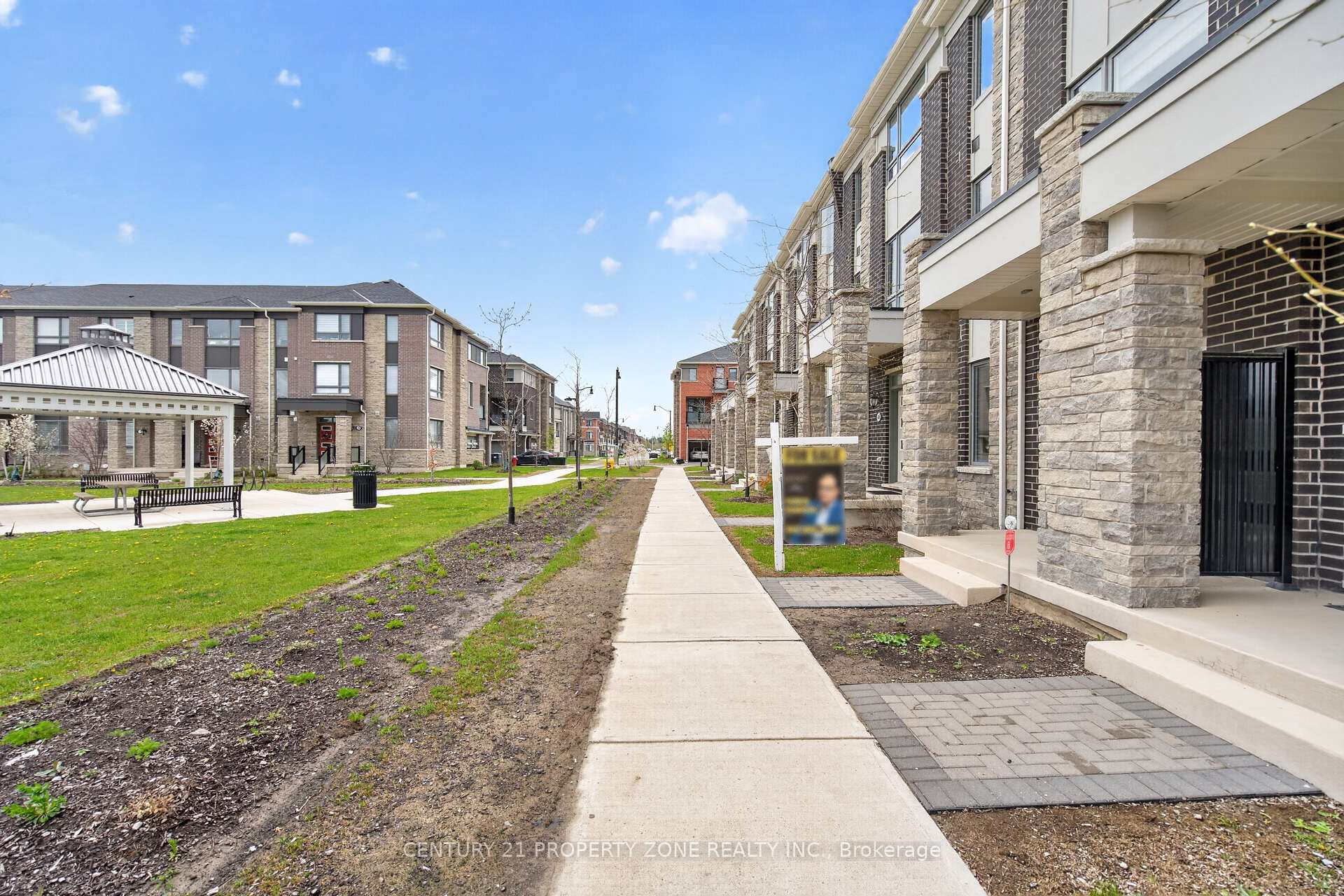 Photo 49 of Unit 42, 51 Summer Wind Lane, Brampton, Northwest Brampton — HOMEH