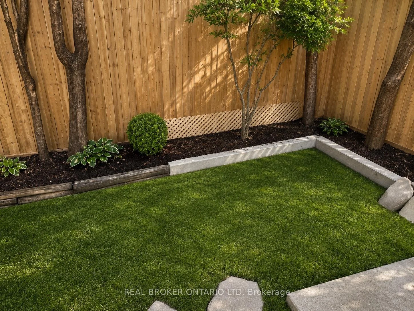 Photo 24 of 281 Grosvenor Street S, London, East B — HOMEH