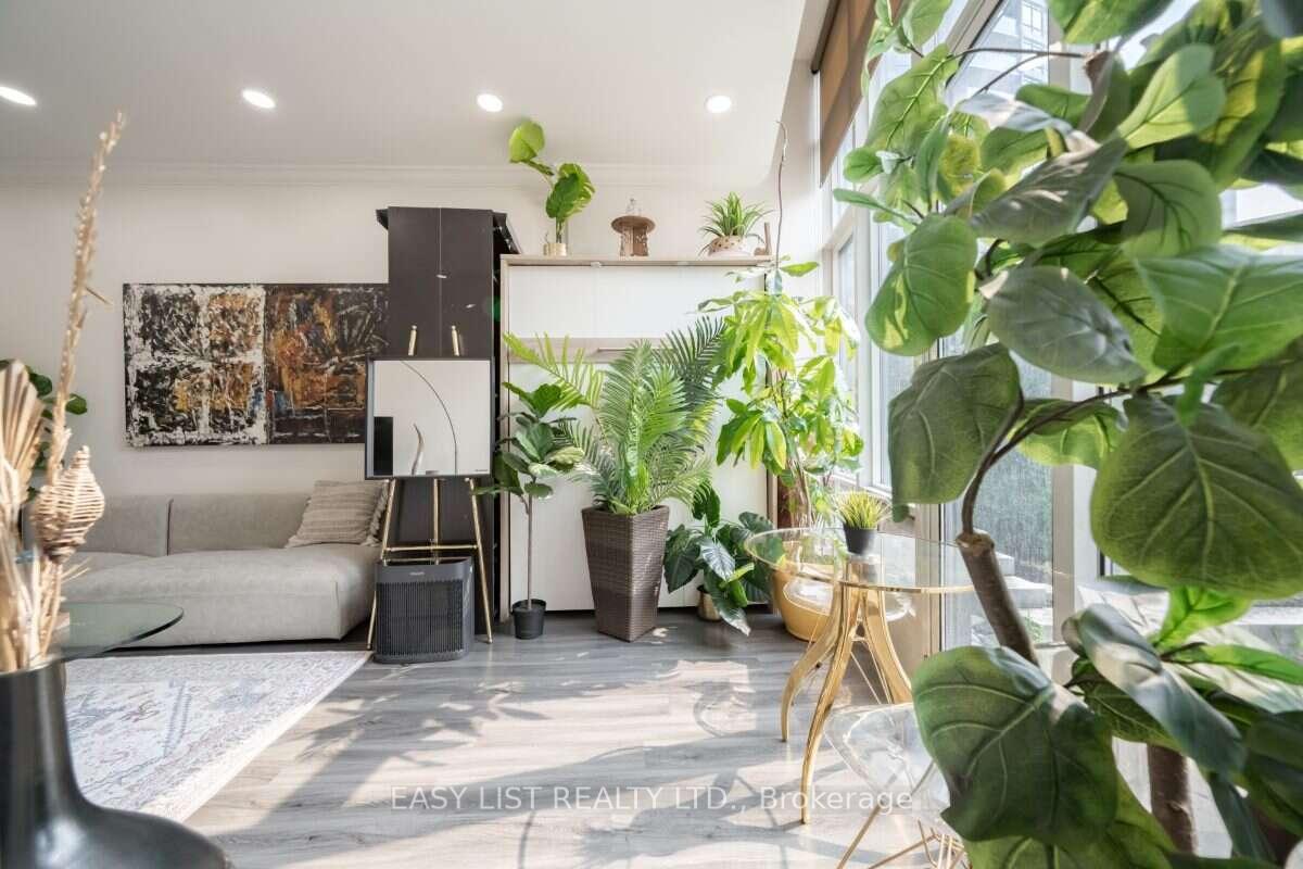 Photo 5 of Unit 101, 373 Front Street W, Toronto, Waterfront Communities — HOMEH