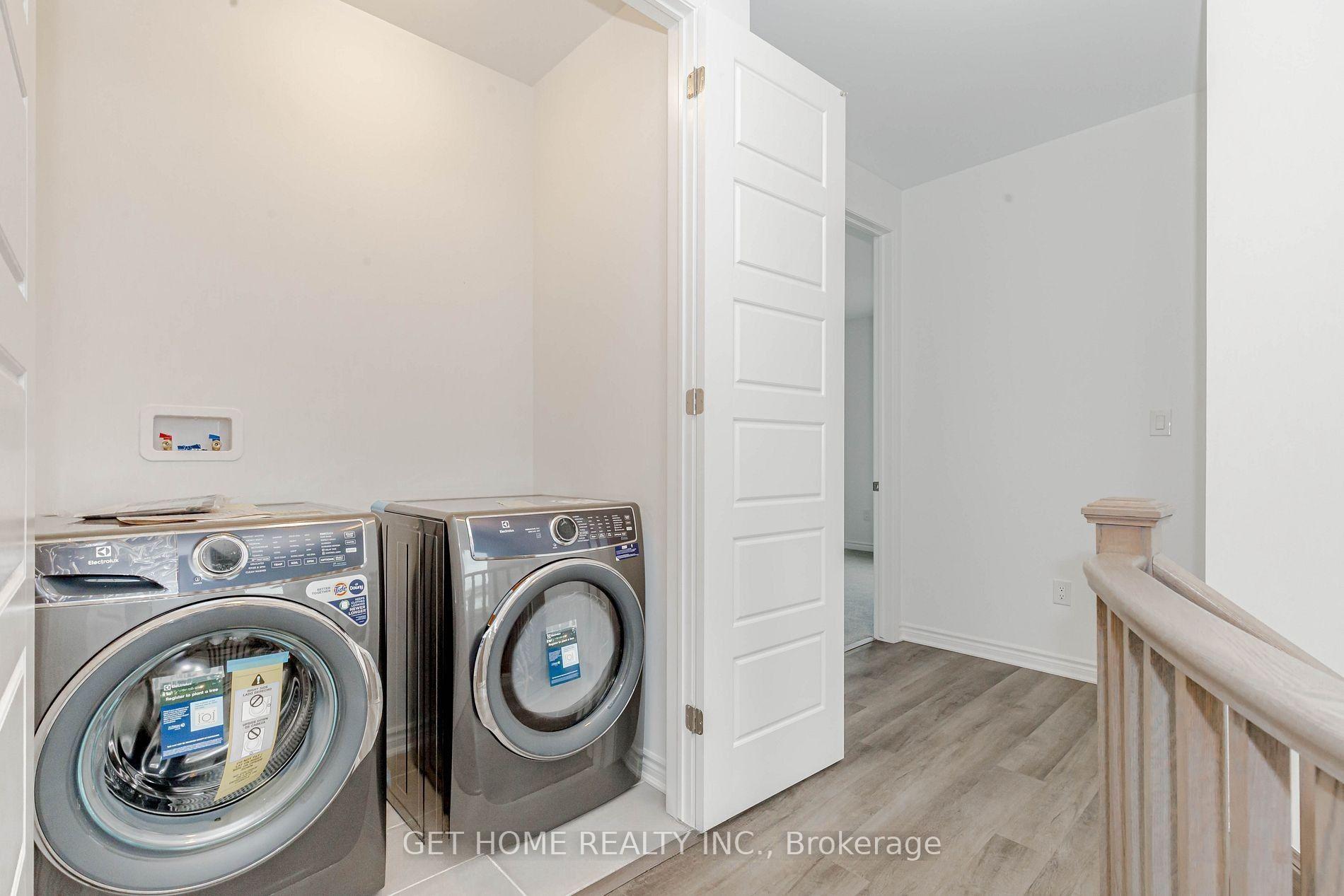 Photo 38 of 1856 Thames Circle, Milton, Bowes — HOMEH