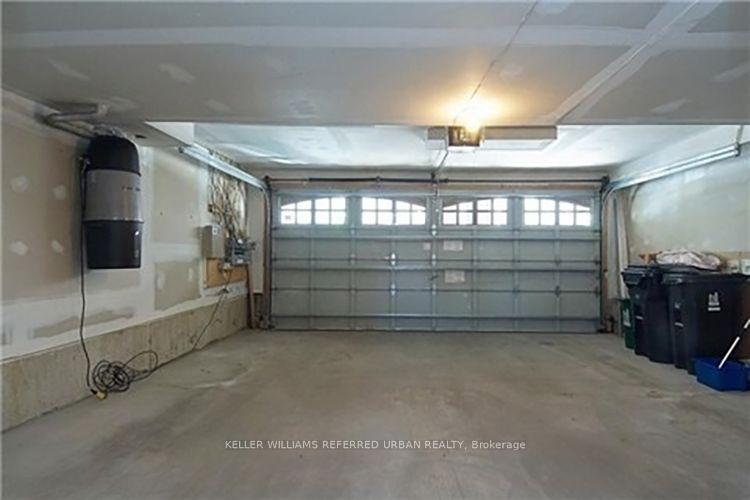 Photo 11 of 967 Kipling Avenue, Etobicoke, Islington-City Centre West — HOMEH