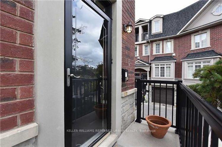 Photo 12 of 967 Kipling Avenue, Etobicoke, Islington-City Centre West — HOMEH