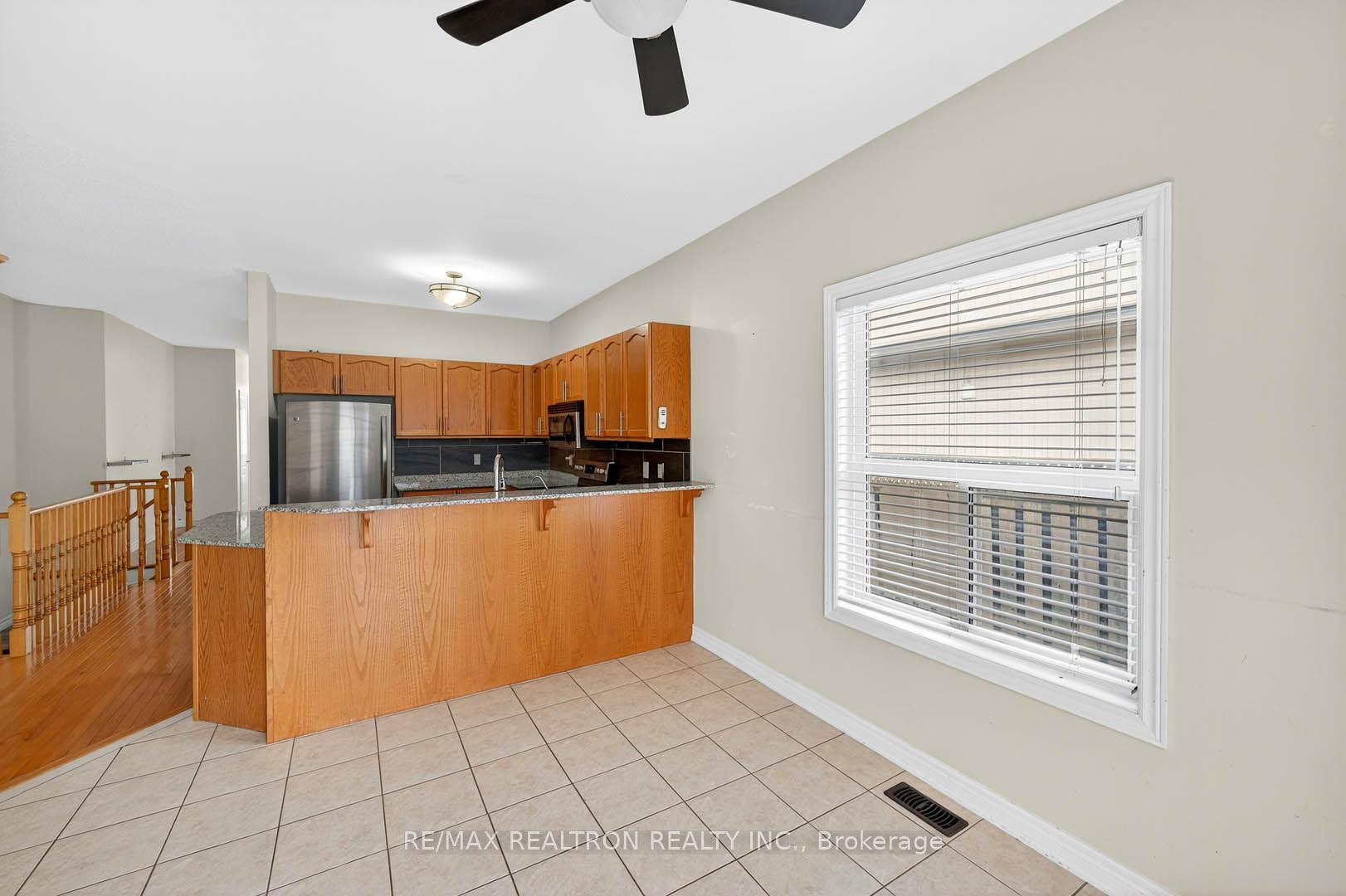 Photo 5 of 249 Berry Street, Shelburne — HOMEH