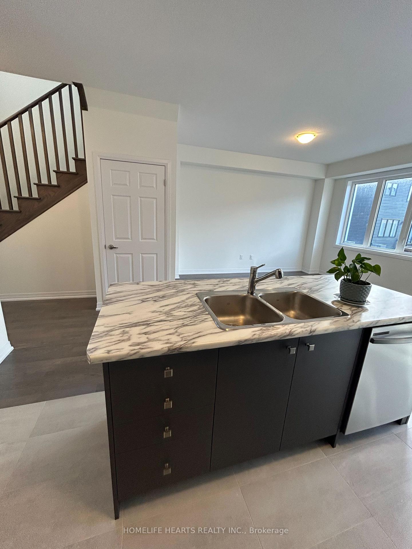 Photo 20 of 89 Brighton Lane, Thorold, Rolling Meadows — HOMEH