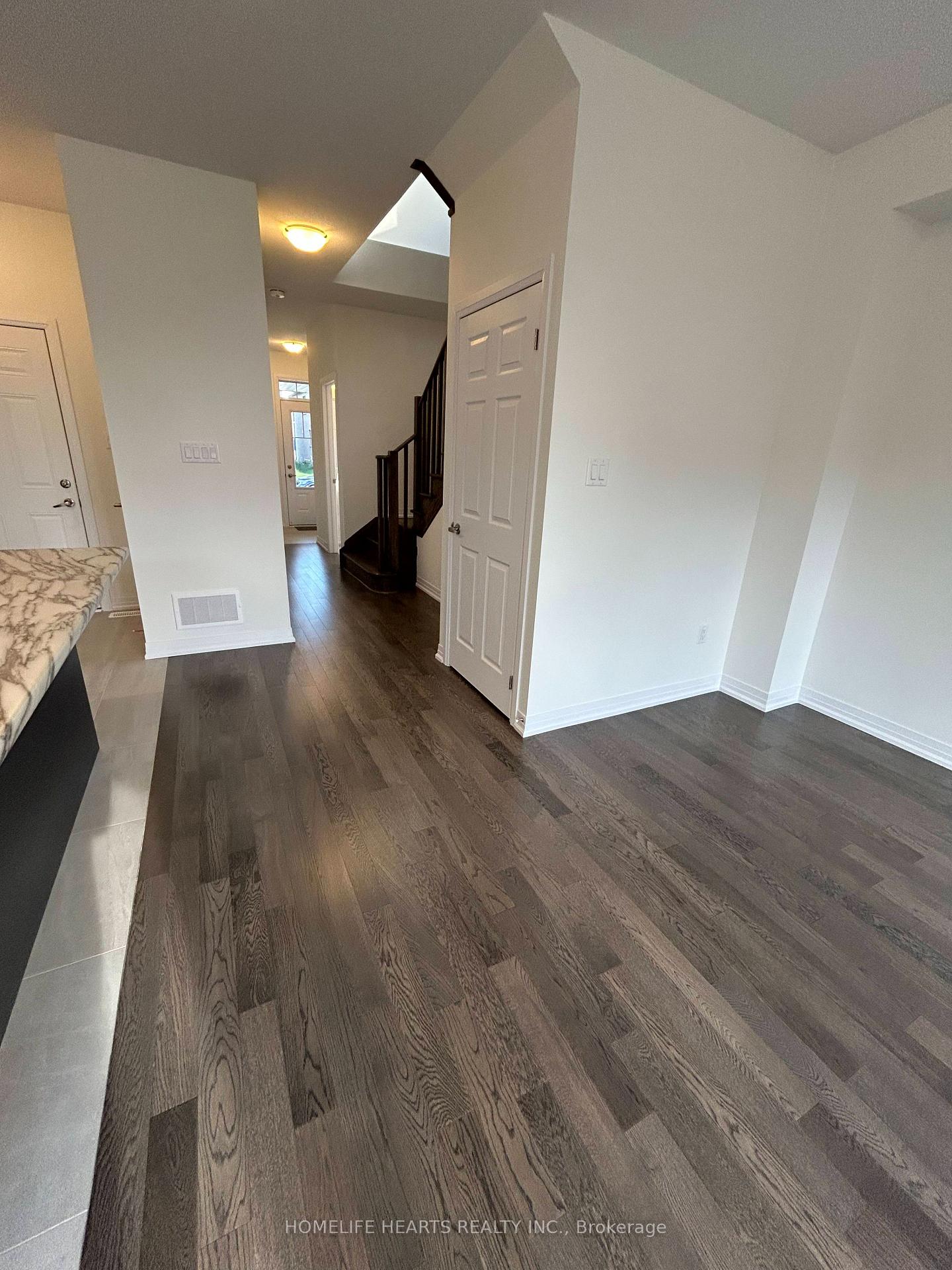 Photo 24 of 89 Brighton Lane, Thorold, Rolling Meadows — HOMEH