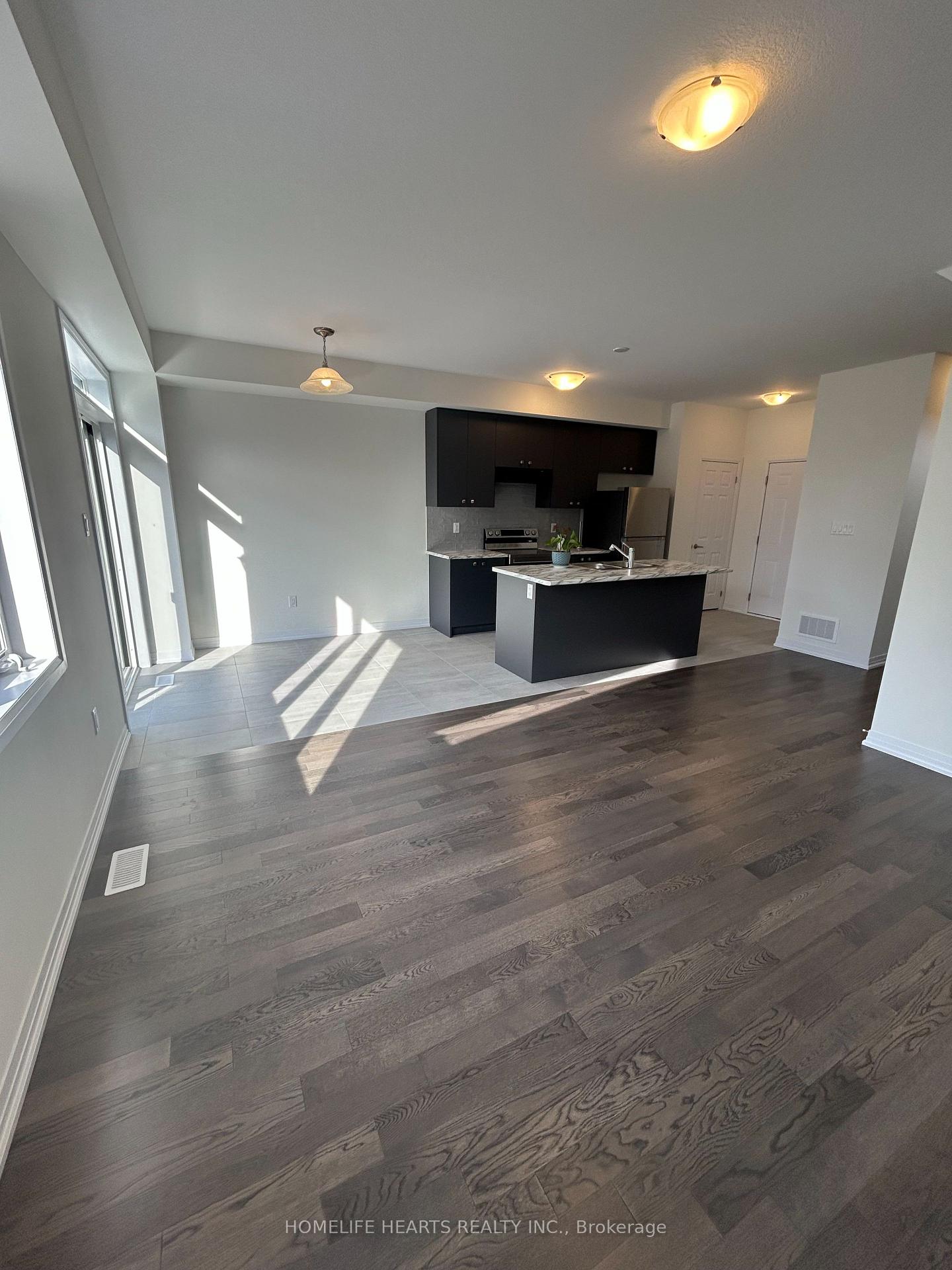 Photo 27 of 89 Brighton Lane, Thorold, Rolling Meadows — HOMEH