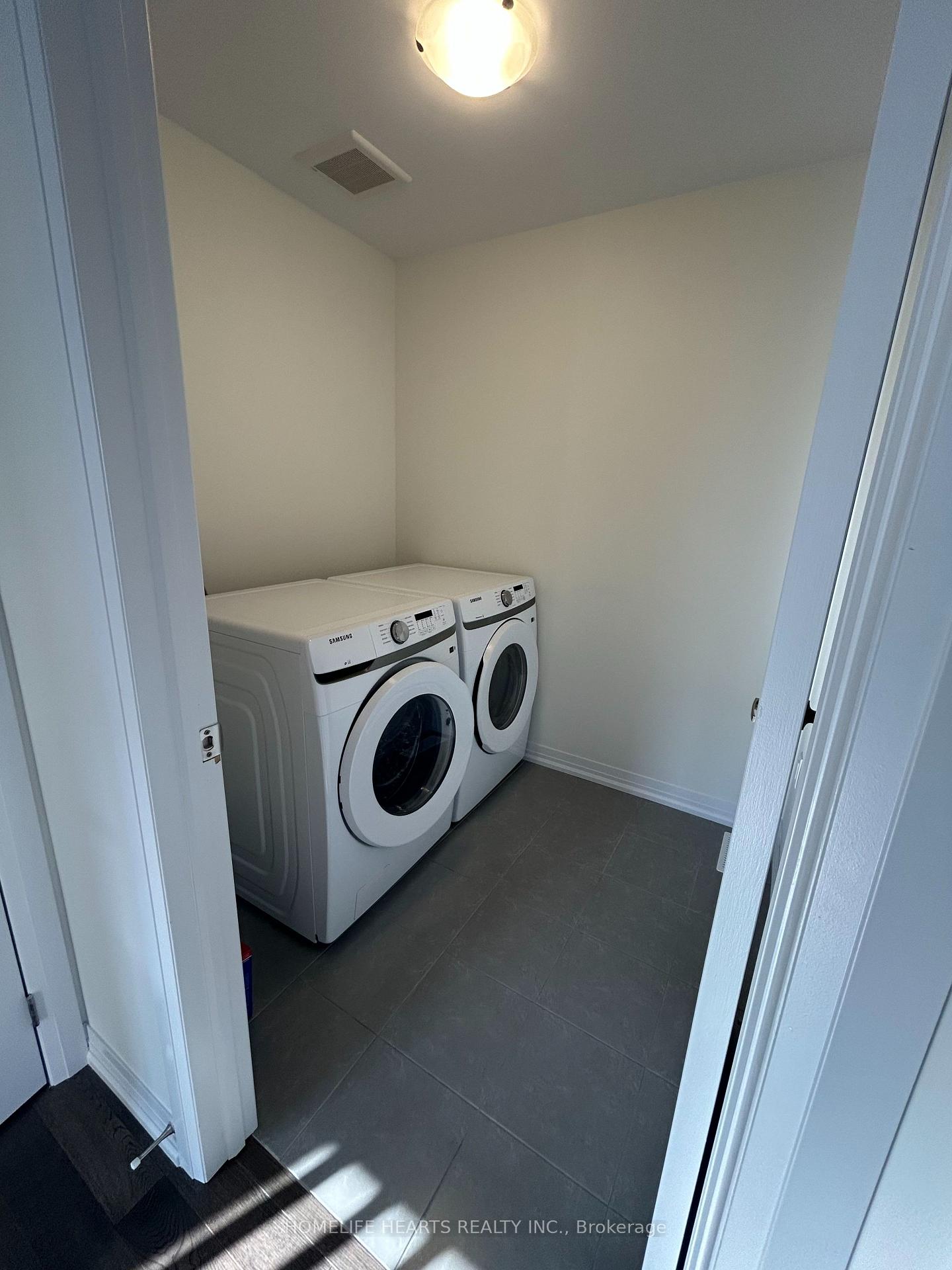 Photo 44 of 89 Brighton Lane, Thorold, Rolling Meadows — HOMEH