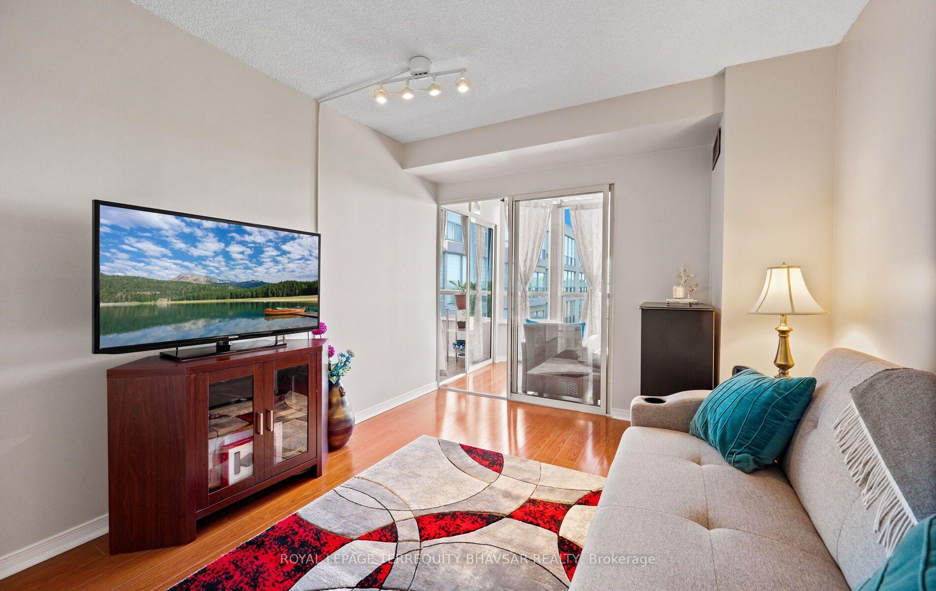 Photo 40 of Unit 915, 309 Major Mackenzie Drive E, Richmond Hill, Harding — HOMEH