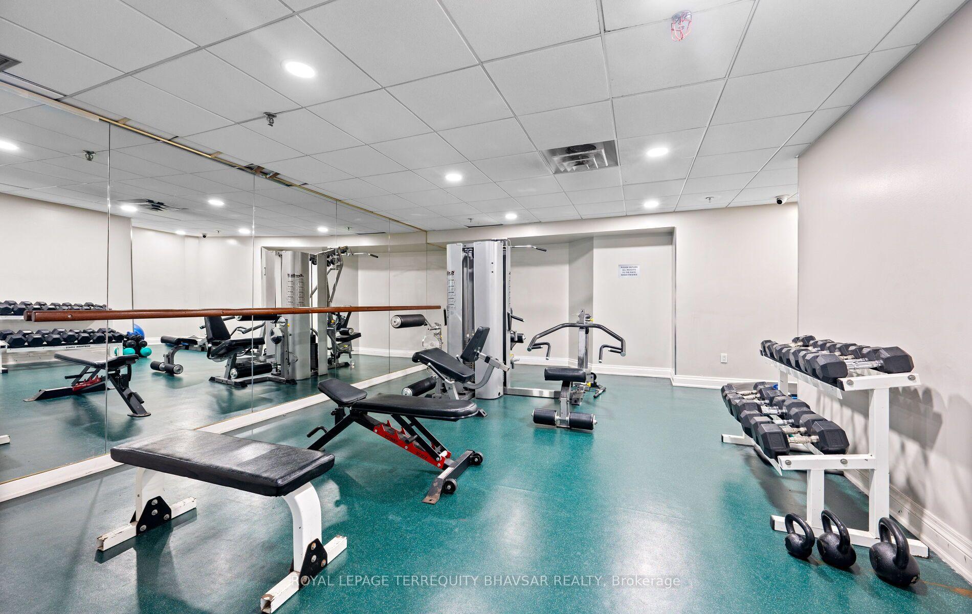 Photo 44 of Unit 915, 309 Major Mackenzie Drive E, Richmond Hill, Harding — HOMEH