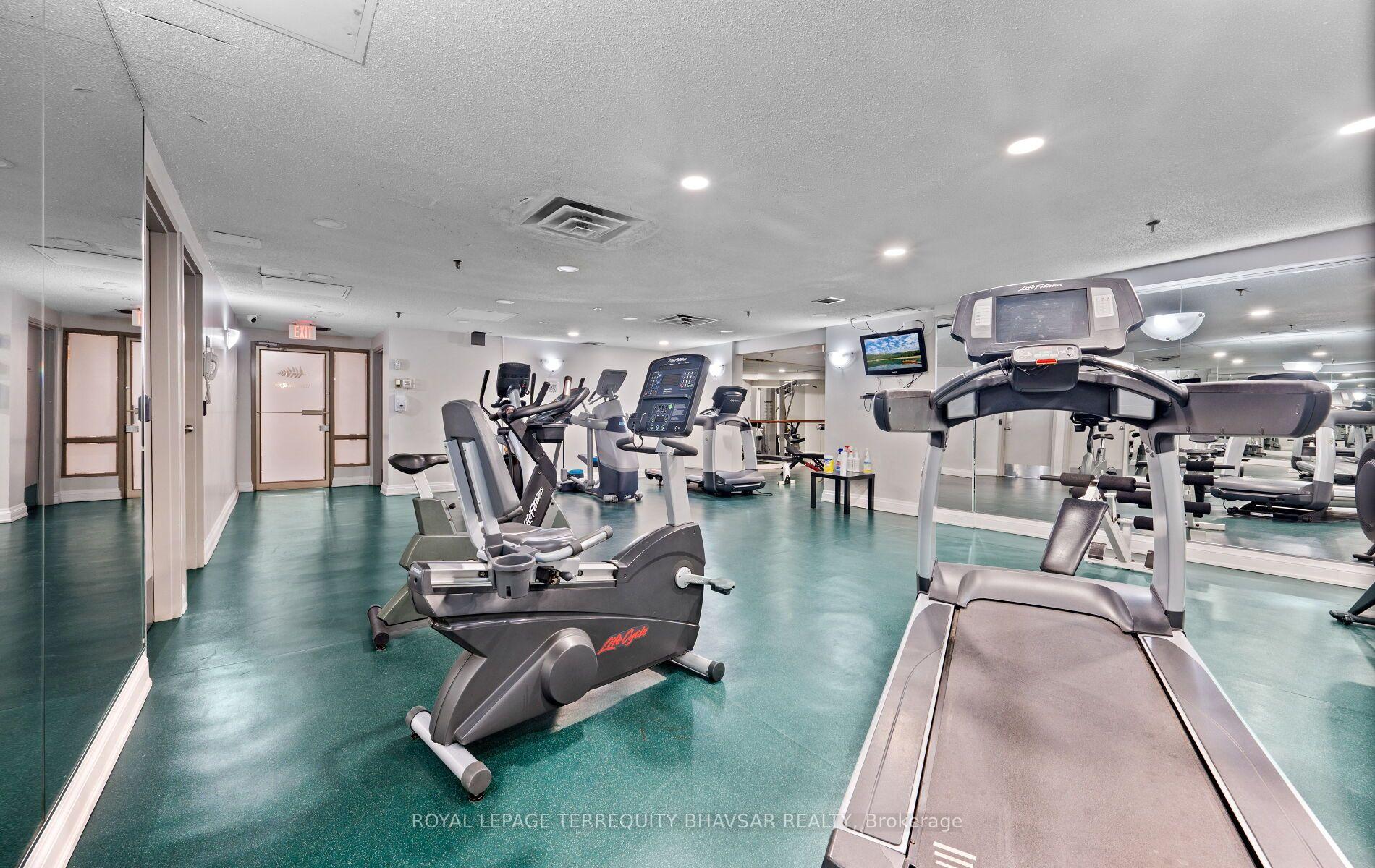 Photo 45 of Unit 915, 309 Major Mackenzie Drive E, Richmond Hill, Harding — HOMEH