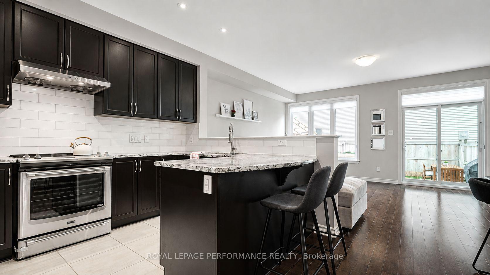 Photo 7 of 338 Alasken Drive, Ottawa, Blossom Park/Kemp Park/Findlay Creek — HOMEH